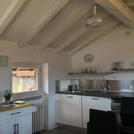 Skyway With Private View Terrace Apartment *