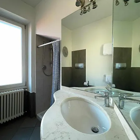 Skyway With Private View Terrace *