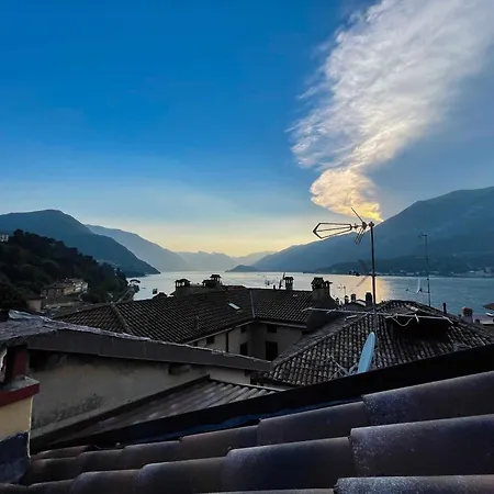 Skyway With Private View Terrace Apartament