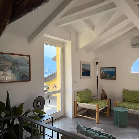 Skyway With Private View Terrace Apartment *